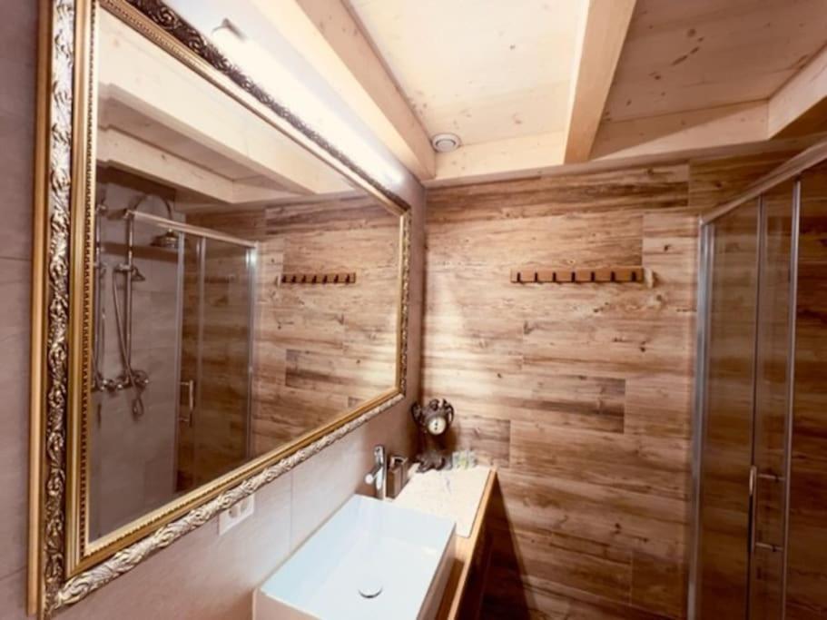 Chic Small New Apartment Up To 4 People, Pets Allowed Lens Exteriér fotografie