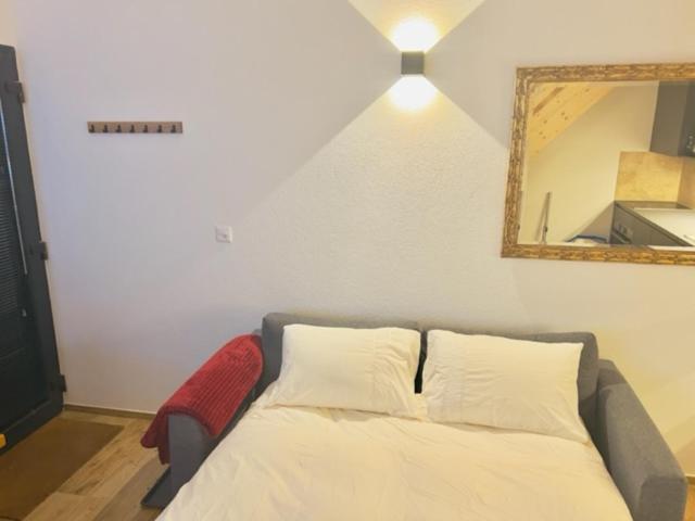 Chic Small New Apartment Up To 4 People, Pets Allowed Lens Exteriér fotografie